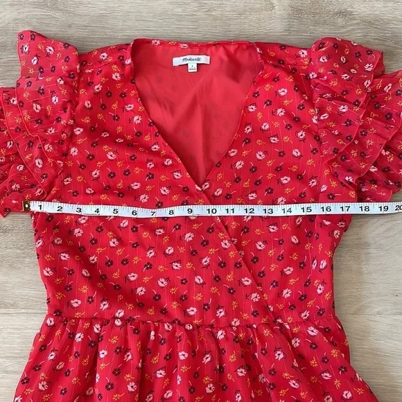 Madewell Tiered-Sleeve Peplum Top in Metallic Prairie Posies size 6 - Picture 7 of 15